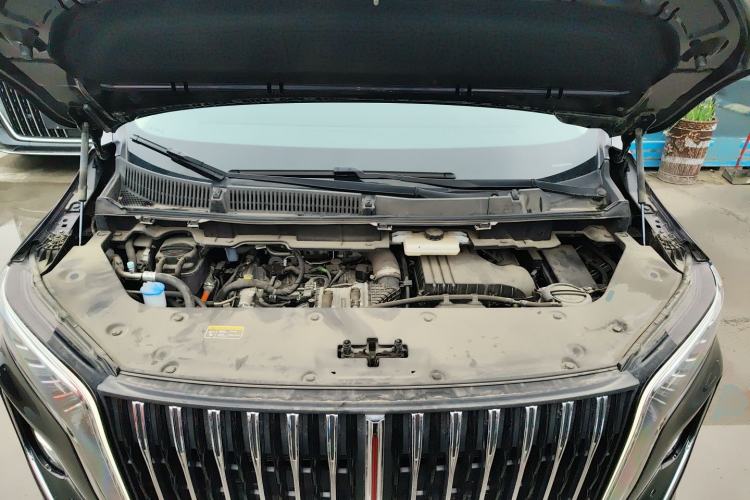 Used Hongqi HQ9 PHEV 2024 2.0T Four-Wheel Drive Luxury Edition Engine Bay
