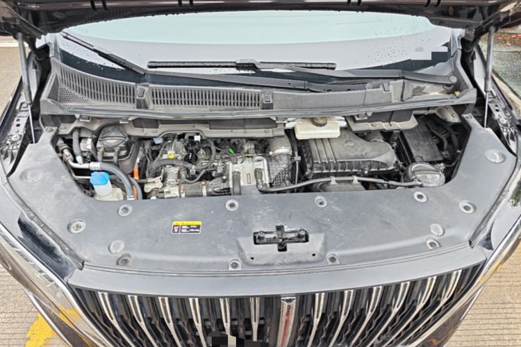 Used Hongqi HQ9 PHEV 2024 2.0T Four-Wheel Drive Luxury Edition Engine Bay