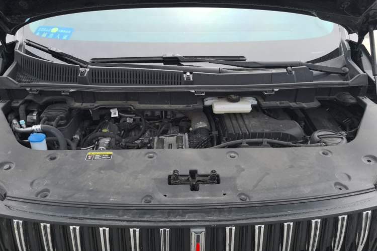 Used Hongqi HQ9 PHEV 2024 2.0T Four-Wheel Drive Business Edition Engine Bay