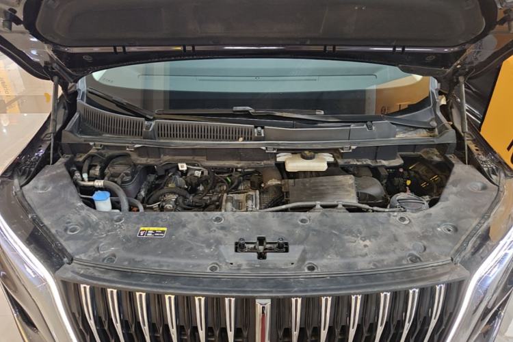 Used Hongqi HQ9 PHEV 2024 2.0T Four-Wheel Drive Business Edition Engine Bay