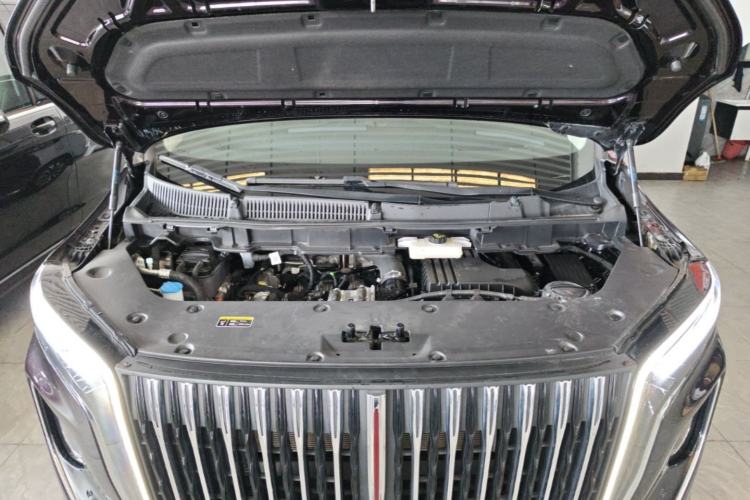 Used Hongqi HQ9 PHEV 2024 2.0T Four-Wheel Drive Luxury Edition Engine Bay