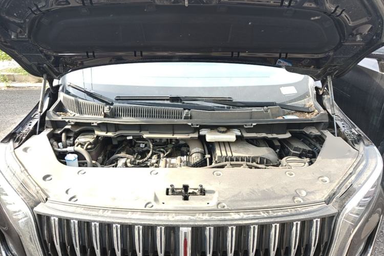Used Hongqi HQ9 PHEV 2024 2.0T Four-Wheel Drive Business Edition Engine Bay