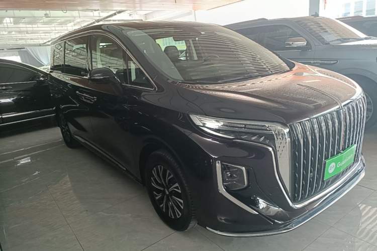 Used Hongqi HQ9 PHEV 2024 2.0T Four-Wheel Drive Luxury Edition Front Right 45 Deg