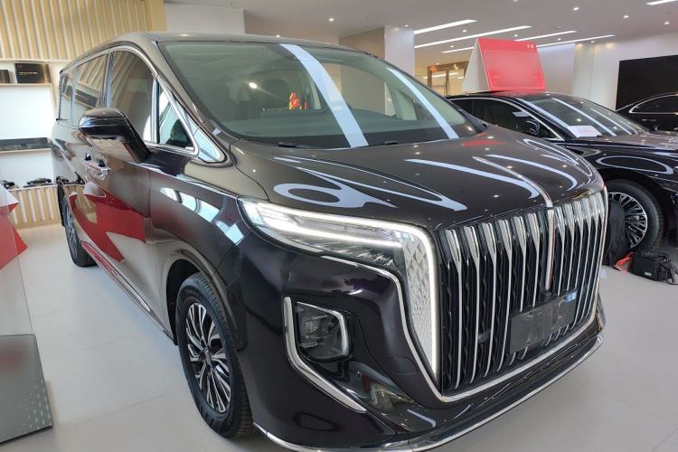 Used Hongqi HQ9 PHEV 2024 2.0T Four-Wheel Drive Luxury Edition Front Right 45 Deg
