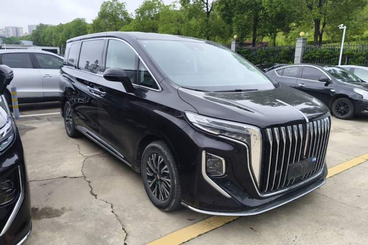 Used Hongqi HQ9 PHEV 2024 2.0T Four-Wheel Drive Luxury Edition Front Right 45 Deg