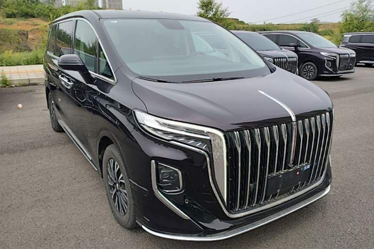 Used Hongqi HQ9 PHEV 2024 2.0T Four-Wheel Drive Business Edition Front Right 45 Deg