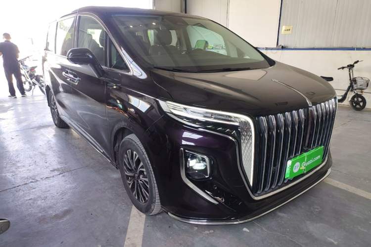 Used Hongqi HQ9 PHEV 2024 2.0T Four-Wheel Drive Luxury Edition Front Right 45 Deg