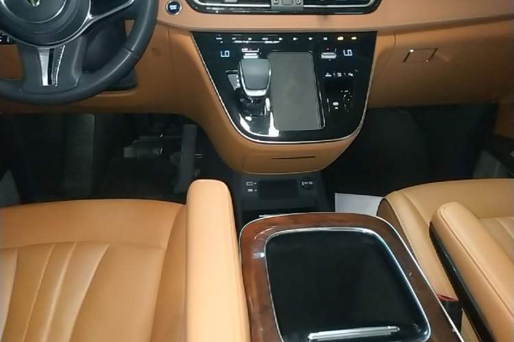 Used Hongqi HQ9 PHEV 2024 2.0T Four-Wheel Drive Flagship Edition Gear Lever