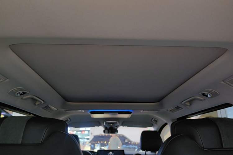 Used Hongqi HQ9 PHEV 2024 2.0T Four-Wheel Drive Luxury Edition Headliner