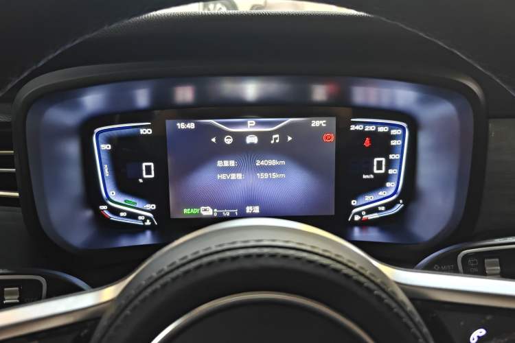Used Hongqi HQ9 PHEV 2024 2.0T Four-Wheel Drive Business Edition Instrument Cluster