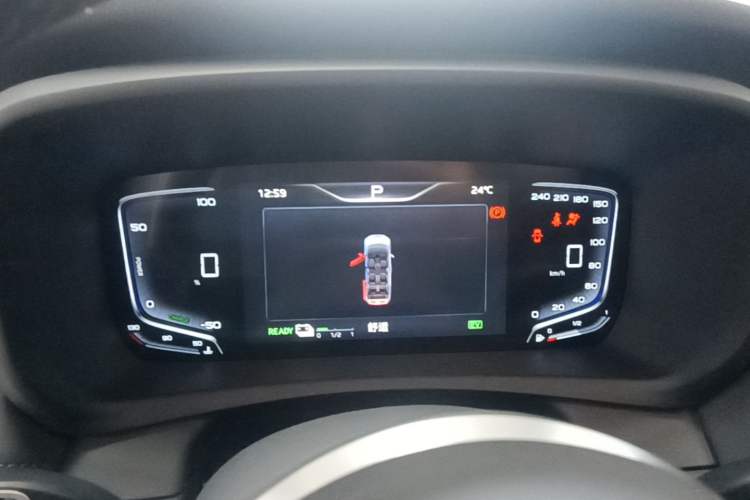 Used Hongqi HQ9 PHEV 2024 2.0T Four-Wheel Drive Luxury Edition Instrument Cluster
