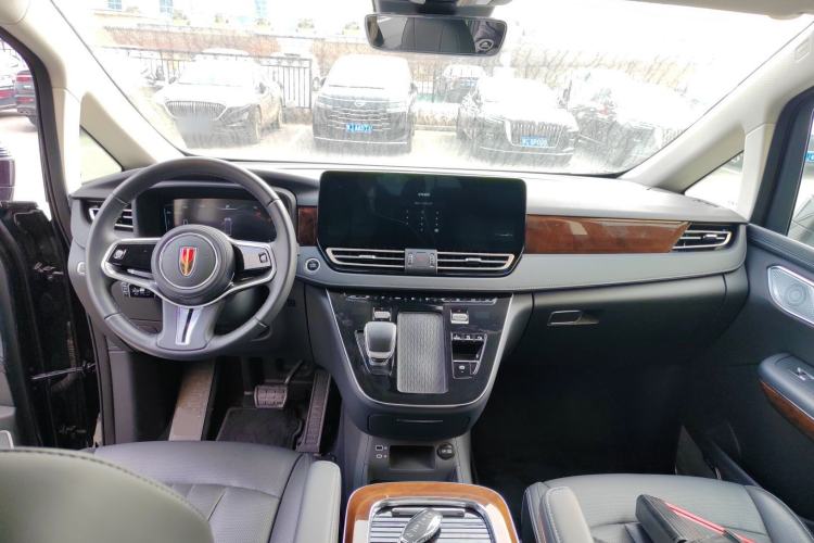 Used Hongqi HQ9 PHEV 2024 2.0T Four-Wheel Drive Luxury Edition Interior 2