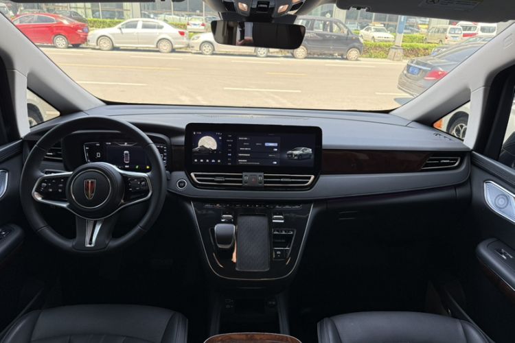 Used Hongqi HQ9 PHEV 2024 2.0T Four-Wheel Drive Luxury Edition Interior 3