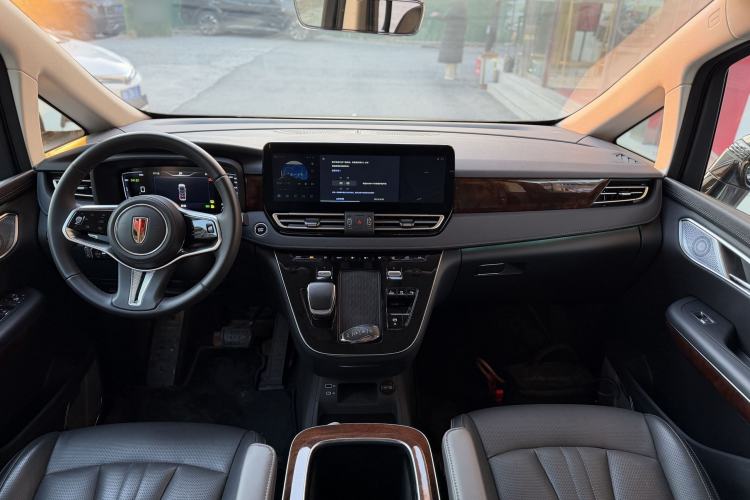 Used Hongqi HQ9 PHEV 2024 2.0T Four-Wheel Drive Luxury Edition Interior 4