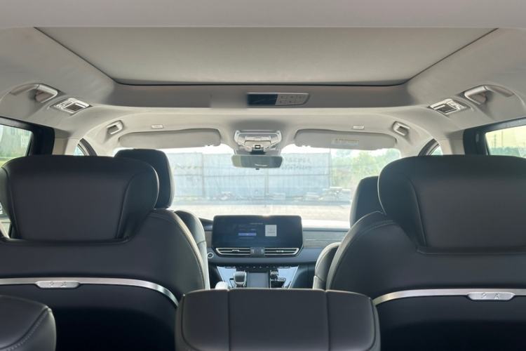 Used Hongqi HQ9 PHEV 2024 2.0T Four-Wheel Drive Business Edition Interior 6
