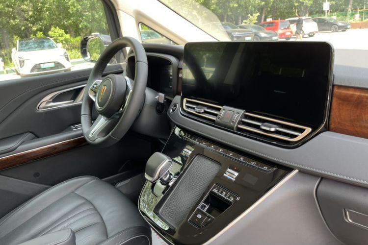 Used Hongqi HQ9 PHEV 2024 2.0T Four-Wheel Drive Luxury Edition Interior 8