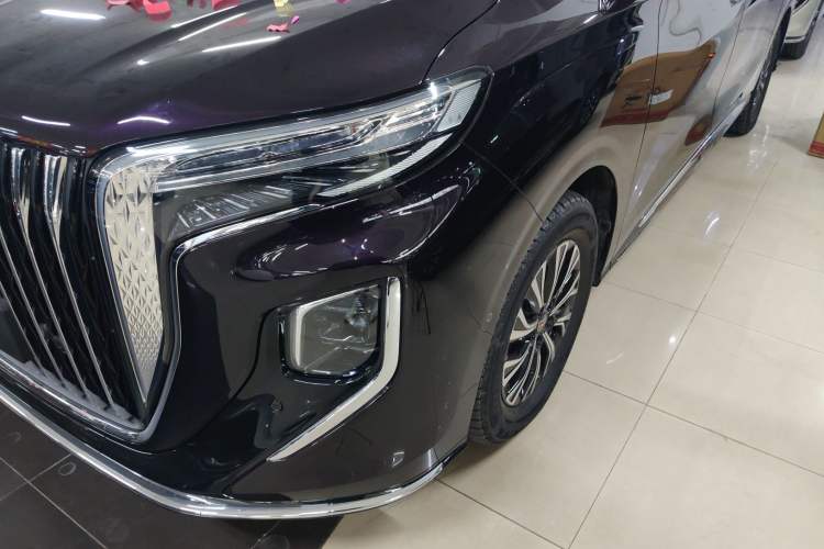 Used Hongqi HQ9 PHEV 2024 2.0T Four-Wheel Drive Luxury Edition Left Front Headlight
