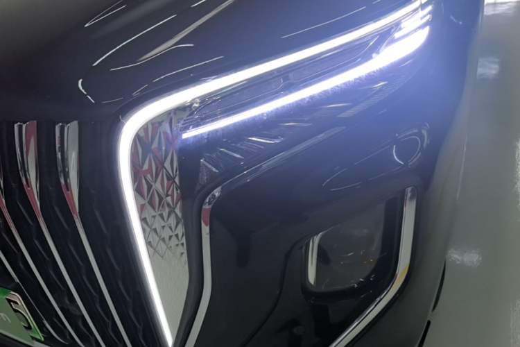 Used Hongqi HQ9 PHEV 2024 2.0T Four-Wheel Drive Business Edition Left Front Headlight