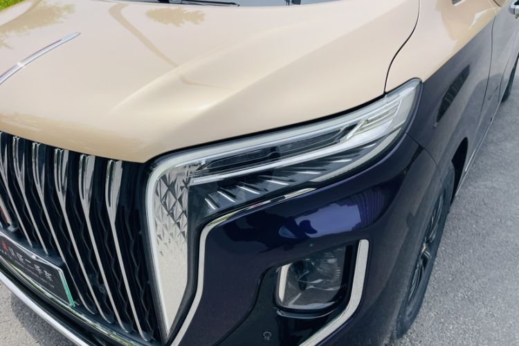 Used Hongqi HQ9 PHEV 2024 2.0T Four-Wheel Drive Business Edition Left Front Headlight