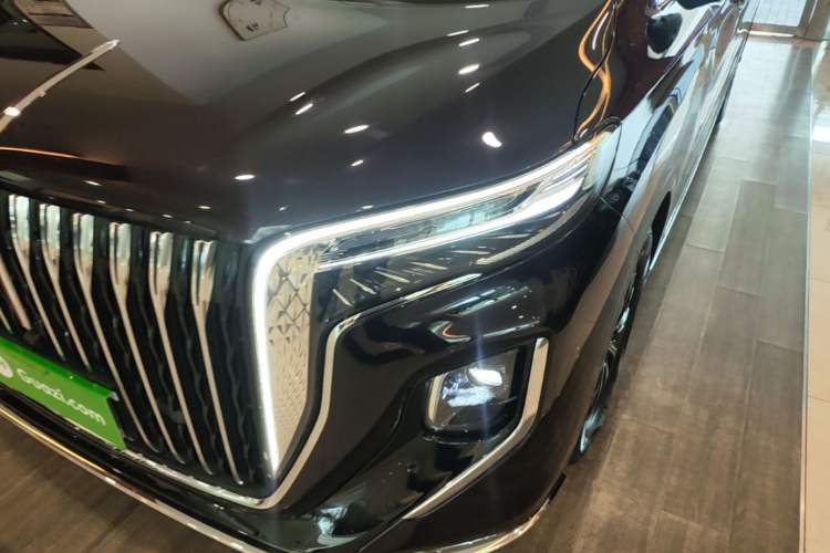 Used Hongqi HQ9 PHEV 2024 2.0T Four-Wheel Drive Luxury Edition Left Front Headlight