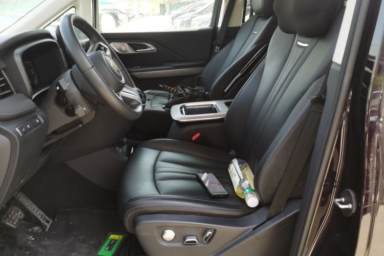 Used Hongqi HQ9 PHEV 2024 2.0T Four-Wheel Drive Business Edition Left Front Seat
