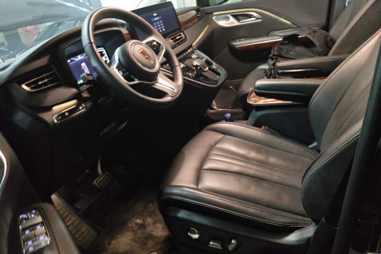 Used Hongqi HQ9 PHEV 2024 2.0T Four-Wheel Drive Luxury Edition Left Front Seat