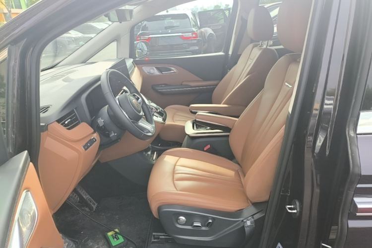 Used Hongqi HQ9 PHEV 2024 2.0T Four-Wheel Drive Business Edition Left Front Seat