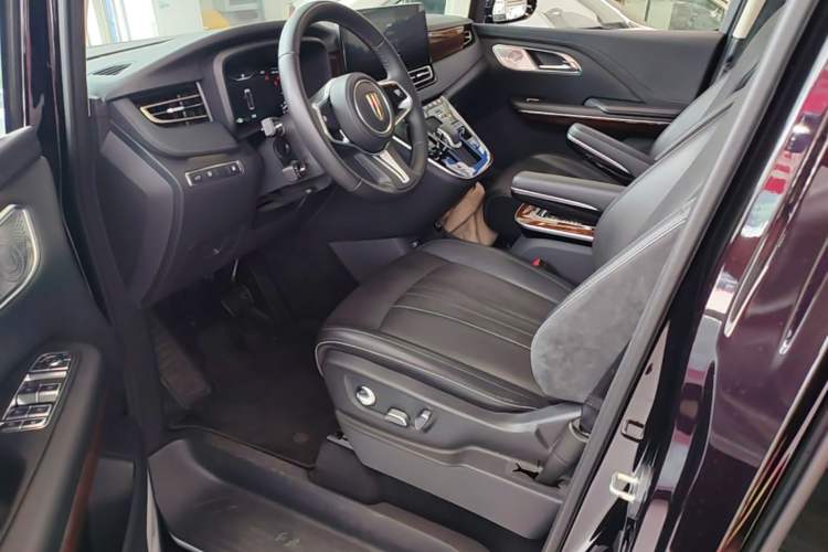 Used Hongqi HQ9 PHEV 2024 2.0T Four-Wheel Drive Luxury Edition Left Front Seat