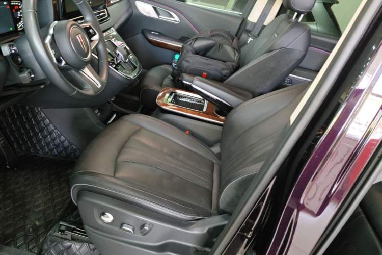 Used Hongqi HQ9 PHEV 2024 2.0T Four-Wheel Drive Luxury Edition Left Front Seat