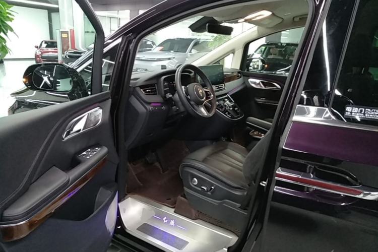 Used Hongqi HQ9 PHEV 2024 2.0T Four-Wheel Drive Luxury Edition Left Front Seat