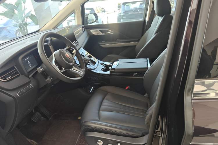 Used Hongqi HQ9 PHEV 2024 2.0T Four-Wheel Drive Business Edition Left Front Seat