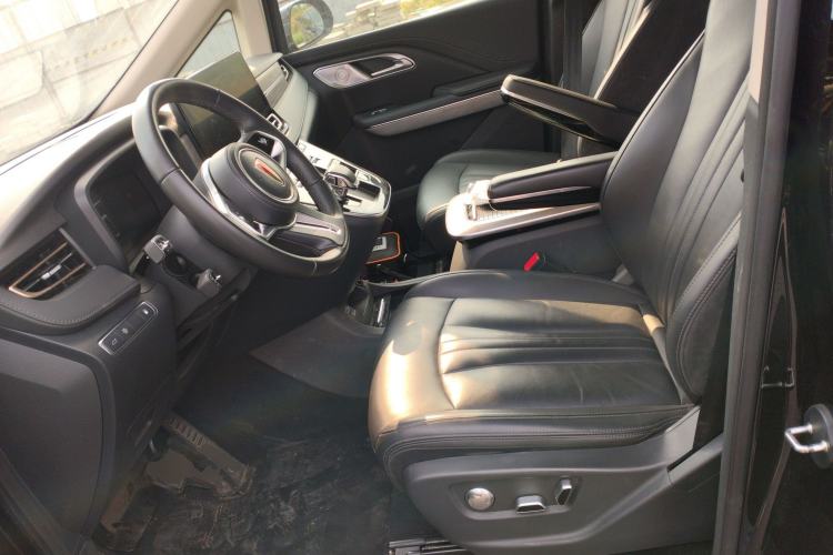 Used Hongqi HQ9 PHEV 2024 2.0T Four-Wheel Drive Business Edition Left Front Seat