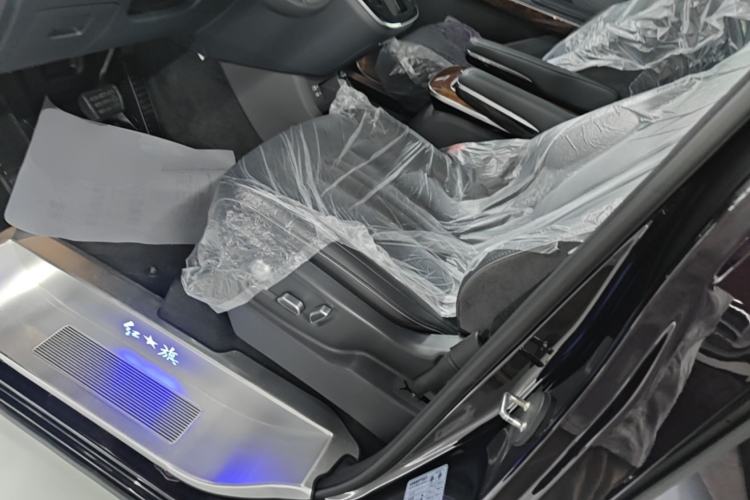 Used Hongqi HQ9 PHEV 2024 2.0T Four-Wheel Drive Luxury Edition Left Front Seat