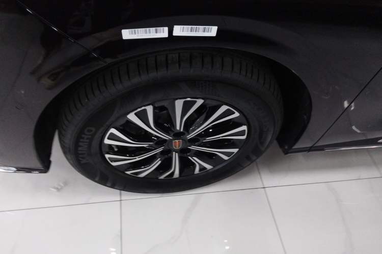 Used Hongqi HQ9 PHEV 2024 2.0T Four-Wheel Drive Luxury Edition Left Front Wheel Hub