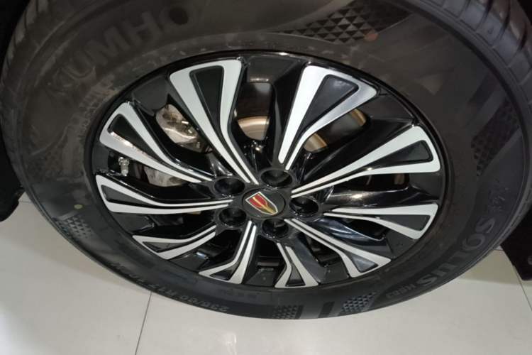 Used Hongqi HQ9 PHEV 2024 2.0T Four-Wheel Drive Luxury Edition Left Front Wheel Hub