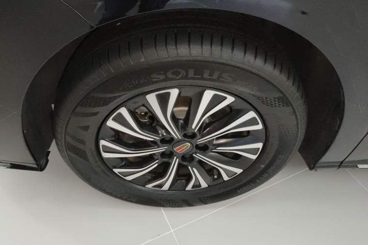 Used Hongqi HQ9 PHEV 2024 2.0T Four-Wheel Drive Business Edition Left Front Wheel Hub