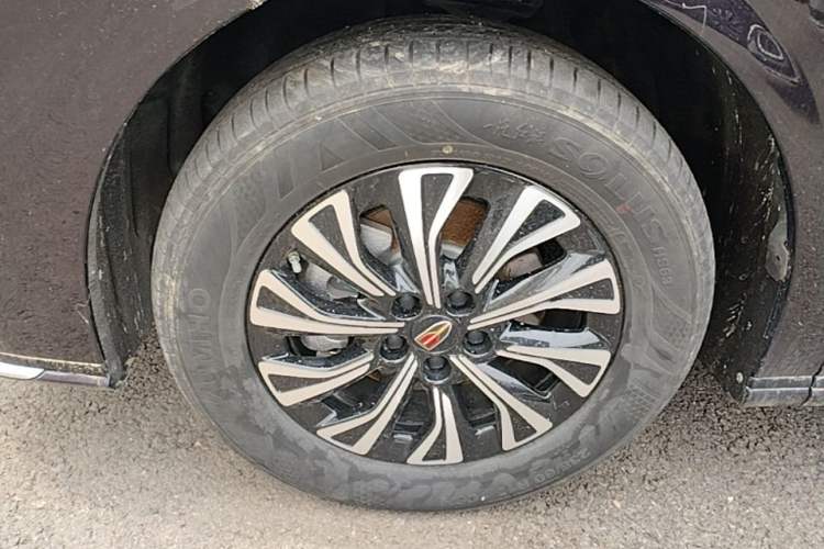 Used Hongqi HQ9 PHEV 2024 2.0T Four-Wheel Drive Business Edition Left Front Wheel Hub