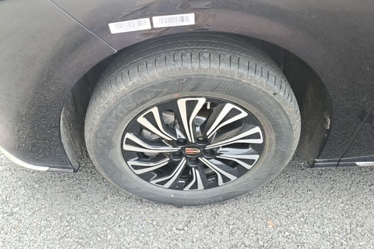 Used Hongqi HQ9 PHEV 2024 2.0T Four-Wheel Drive Business Edition Left Front Wheel Hub