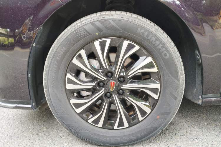 Used Hongqi HQ9 PHEV 2024 2.0T Four-Wheel Drive Luxury Edition Left Front Wheel Hub