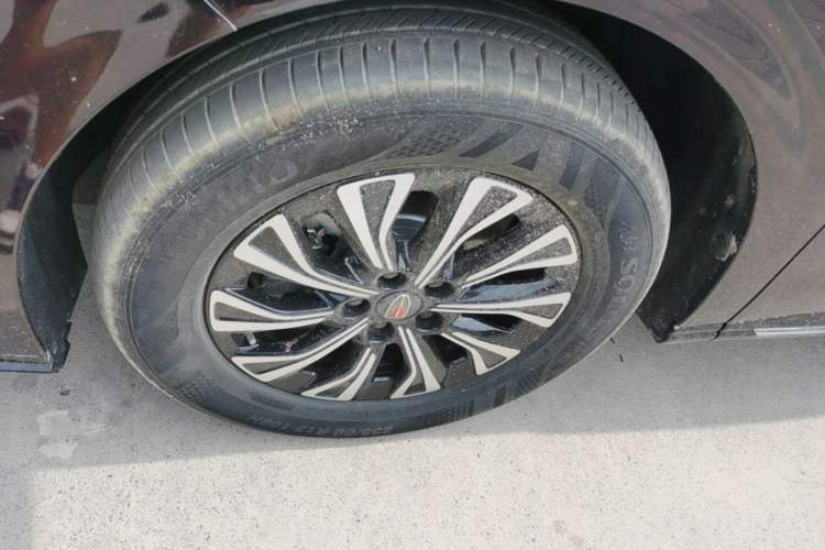 Used Hongqi HQ9 PHEV 2024 2.0T Four-Wheel Drive Business Edition Left Front Wheel Hub