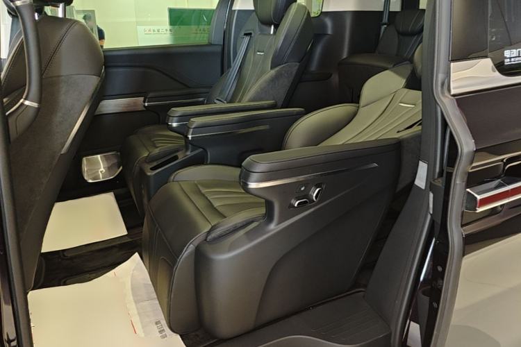 Used Hongqi HQ9 PHEV 2024 2.0T Four-Wheel Drive Business Edition Left Rear Seat