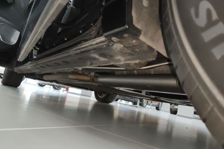 Used Hongqi HQ9 PHEV 2024 2.0T Four-Wheel Drive Business Edition Left Side Sill