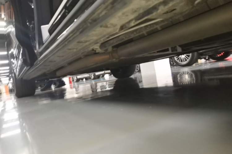 Used Hongqi HQ9 PHEV 2024 2.0T Four-Wheel Drive Business Edition Left Side Sill