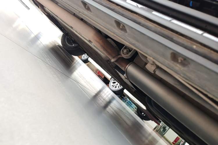 Used Hongqi HQ9 PHEV 2024 2.0T Four-Wheel Drive Luxury Edition Left Side Sill