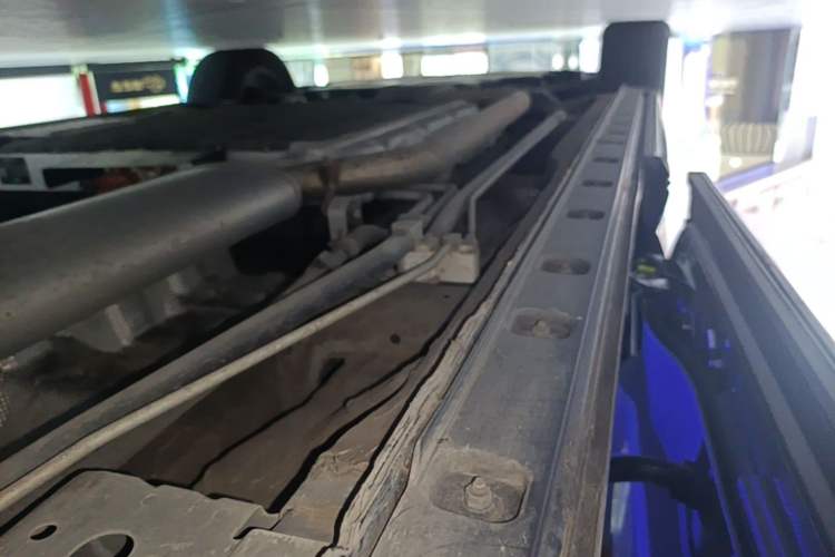 Used Hongqi HQ9 PHEV 2024 2.0T Four-Wheel Drive Business Edition Left Side Sill