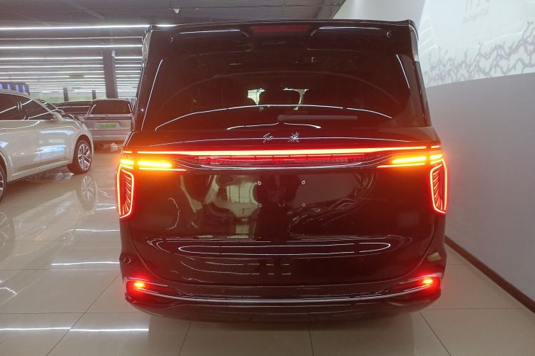 Used Hongqi HQ9 PHEV 2024 2.0T Four-Wheel Drive Business Edition Rear