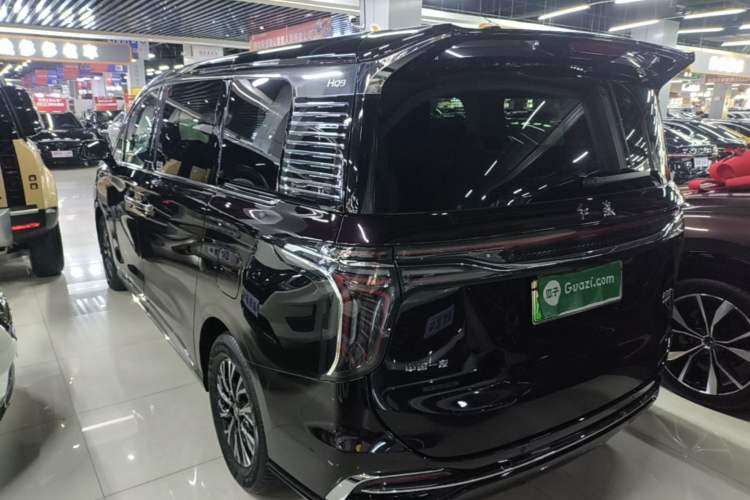 Used Hongqi HQ9 PHEV 2024 2.0T Four-Wheel Drive Luxury Edition Rear Left 45 Deg