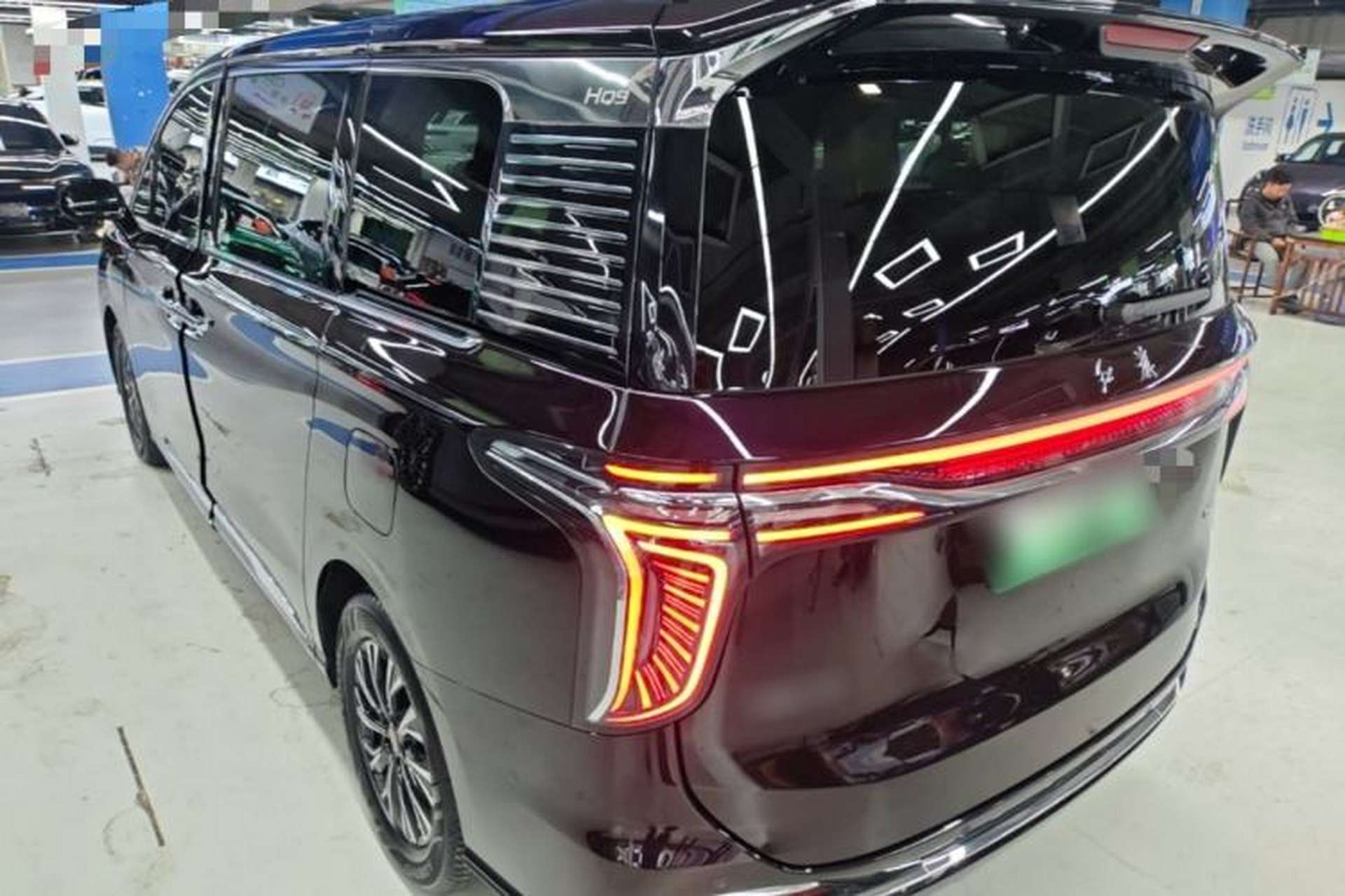 Used Hongqi HQ9 PHEV 2024 2.0T Four-Wheel Drive Luxury Edition Rear Left 45 Deg