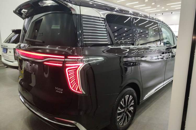 Used Hongqi HQ9 PHEV 2024 2.0T Four-Wheel Drive Luxury Edition Rear Right 45 Deg