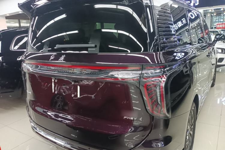Used Hongqi HQ9 PHEV 2024 2.0T Four-Wheel Drive Luxury Edition Rear Right 45 Deg